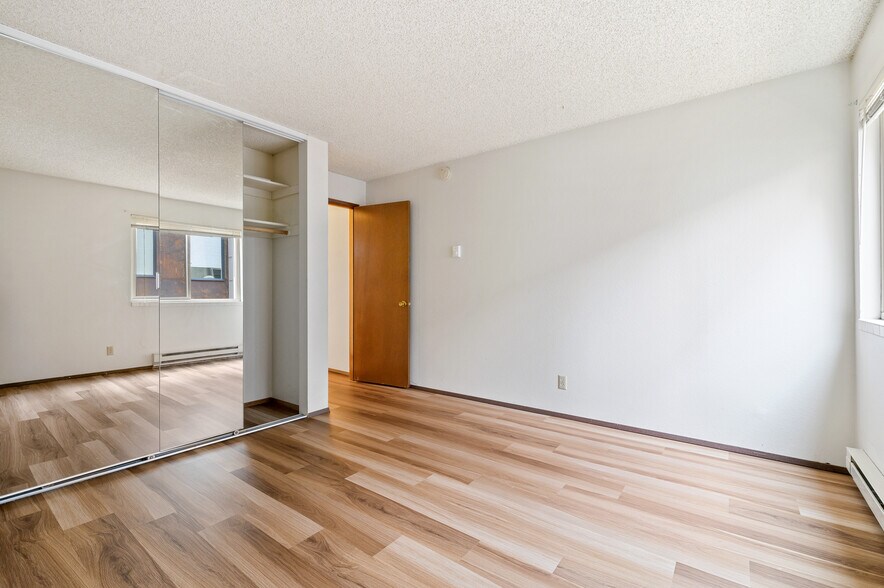 More Photos Of 2318 Yale Ave E, Seattle Apartments For Sale