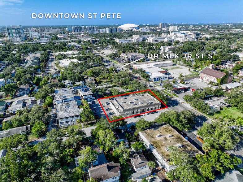 More Photos Of 1033 Dr Martin Luther King Jr St N, Saint Petersburg Medical For Sale