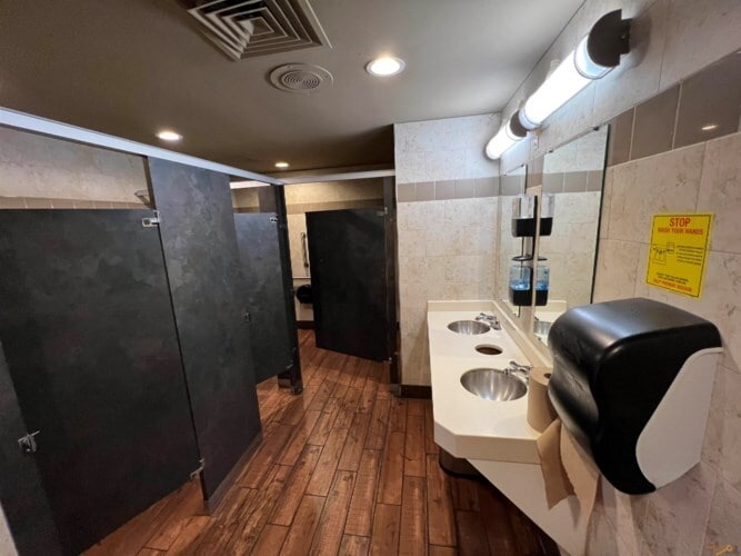 More Photos Of 2206 N LaCrosse St, Rapid City Restaurant For Sale