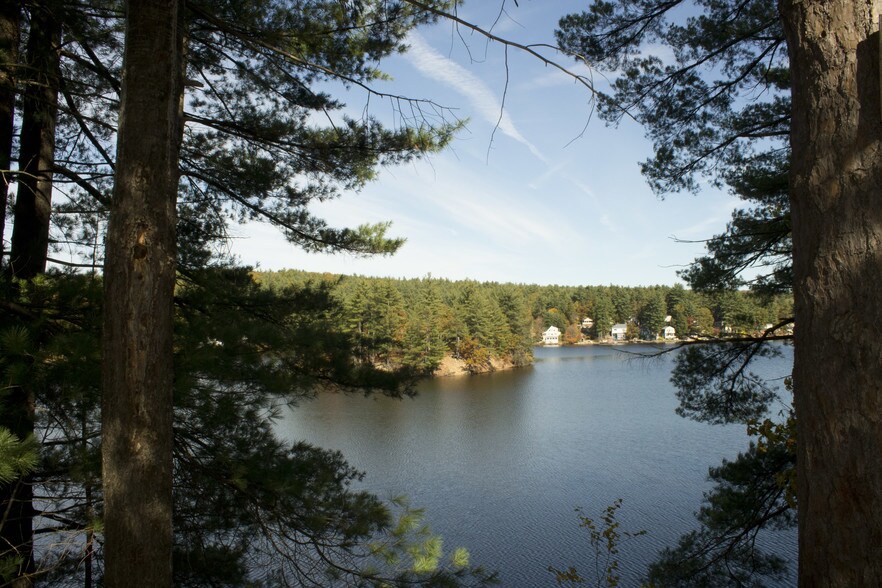 More Photos Of 89 S Mast St, Goffstown Office For Lease