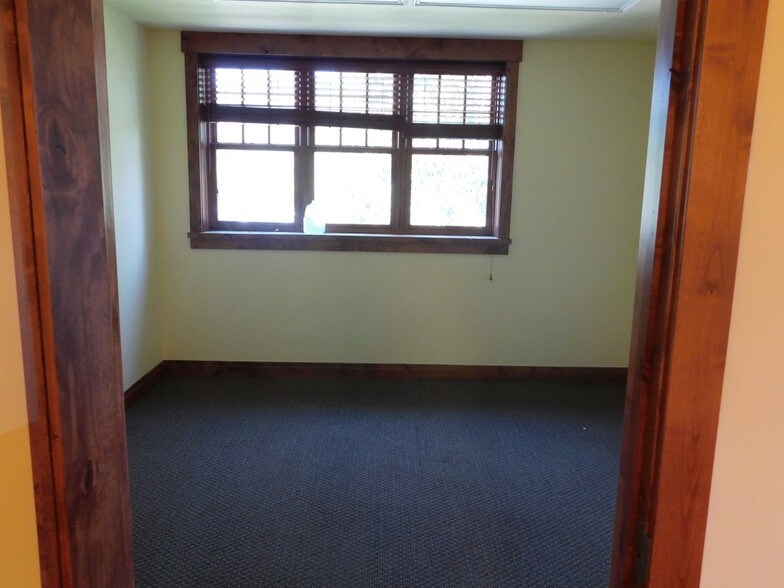 More Photos Of 675 Snapdragon Way, Steamboat Springs Office For Sale