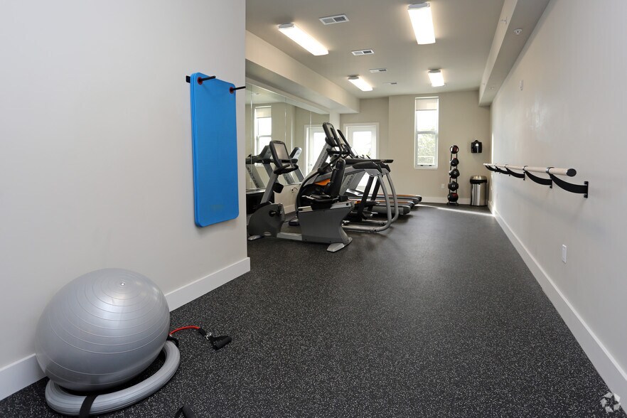 More Photos Of 4175 N Oakland Ave, Shorewood Multifamily For Sale