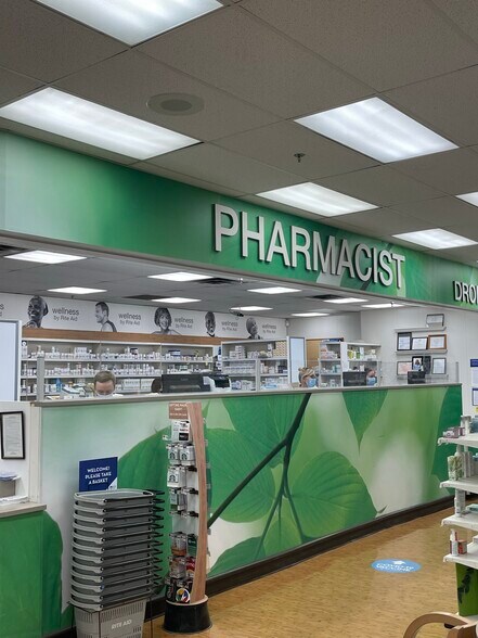 More Photos Of 12 N Main St, Randolph Drugstore For Lease