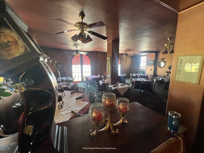 More Photos Of 200 Hill St, Jerome Hotel For Lease