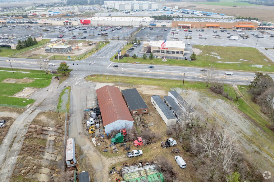More Photos Of 9633 Fremont Pike, Perrysburg Warehouse For Sale