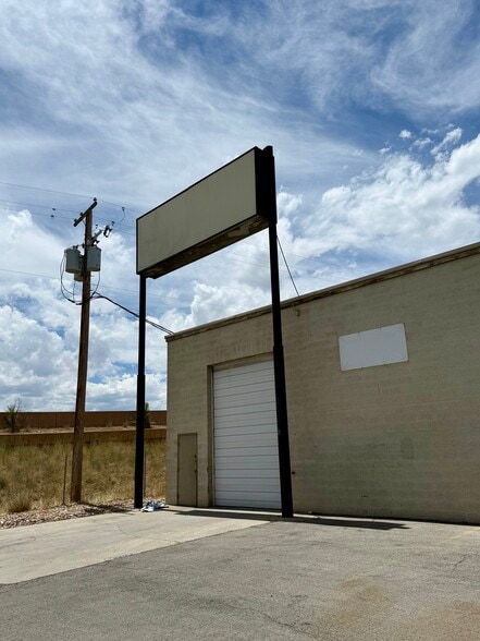More Photos Of 1605 W 2100, Salt Lake City Industrial For Sale