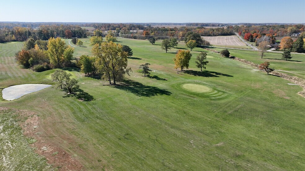 More Photos Of 1605 W Water St, Hartford City Land For Sale