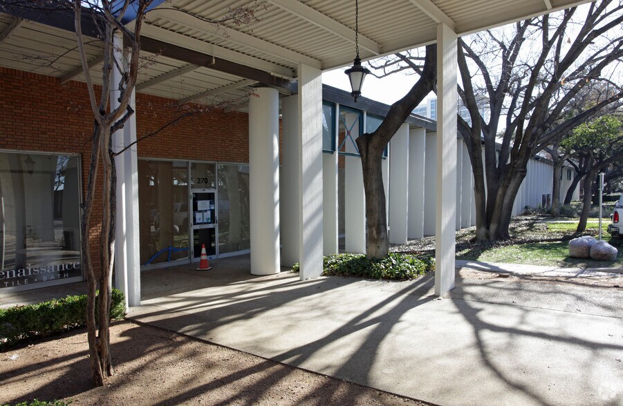 More Photos Of 1617 Hi Line Dr, Dallas Unknown For Lease