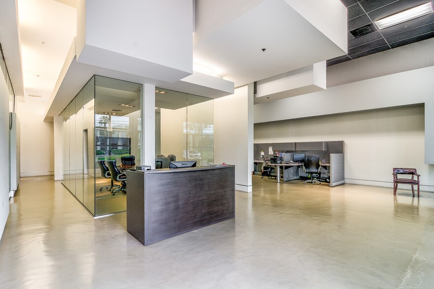 More Photos Of 17200-17288 Red Hill Ave, Irvine Medical For Sale