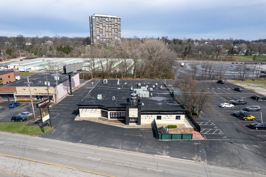 More Photos Of 1130 Dublin Rd, Columbus Restaurant For Sale