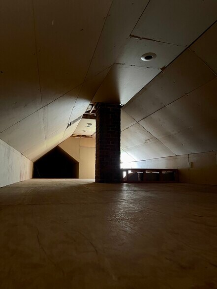 More Photos Of 506 E Liberty St, Charles Town Apartments For Sale