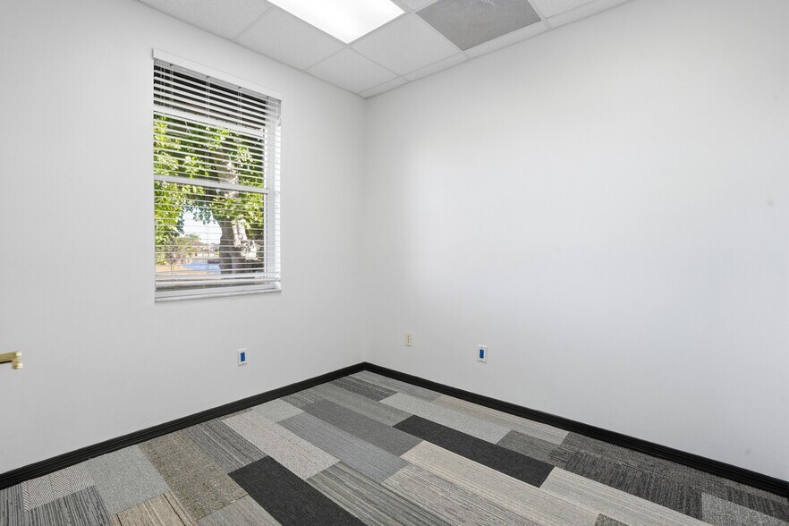 More Photos Of 3301 Del Prado Blvd S, Cape Coral Office For Sale