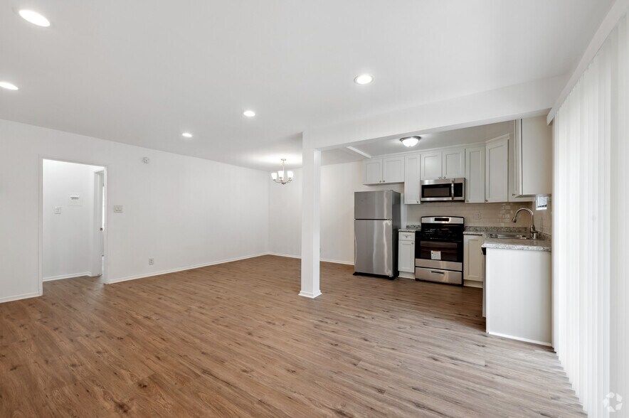 More Photos Of 7550 Fountain Ave, West Hollywood Apartments For Sale