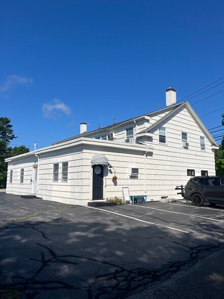 More Photos Of 2 Scott Dyer Rd, Cape Elizabeth Storefront Retail Office For Sale