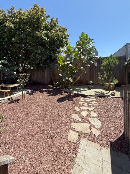 More Photos Of 423-433 S Van Ness Ave, San Francisco Apartments For Sale