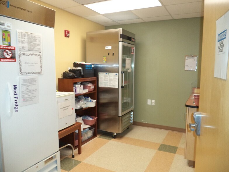 More Photos Of 17A Tatro Rd, Goffstown Healthcare For Sale
