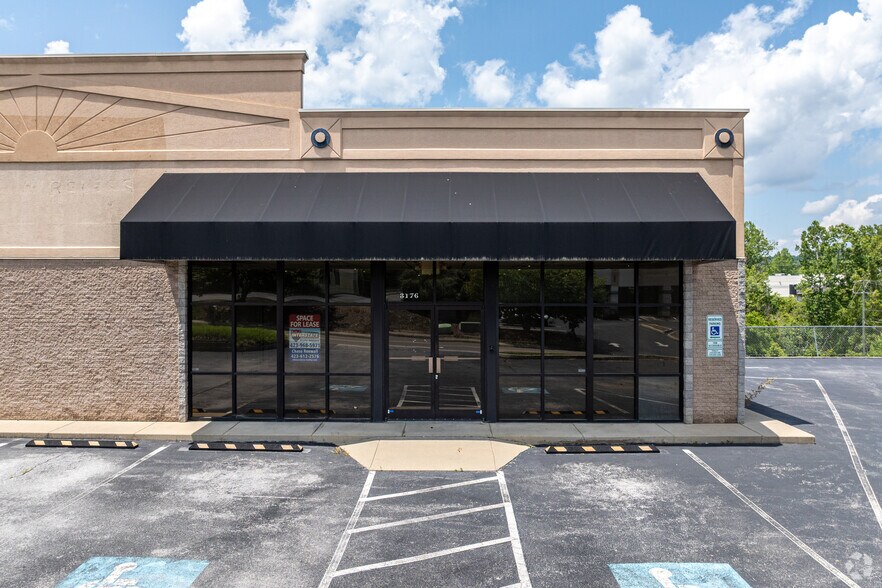 More Photos Of 3176 Linden Dr, Bristol Freestanding For Sale