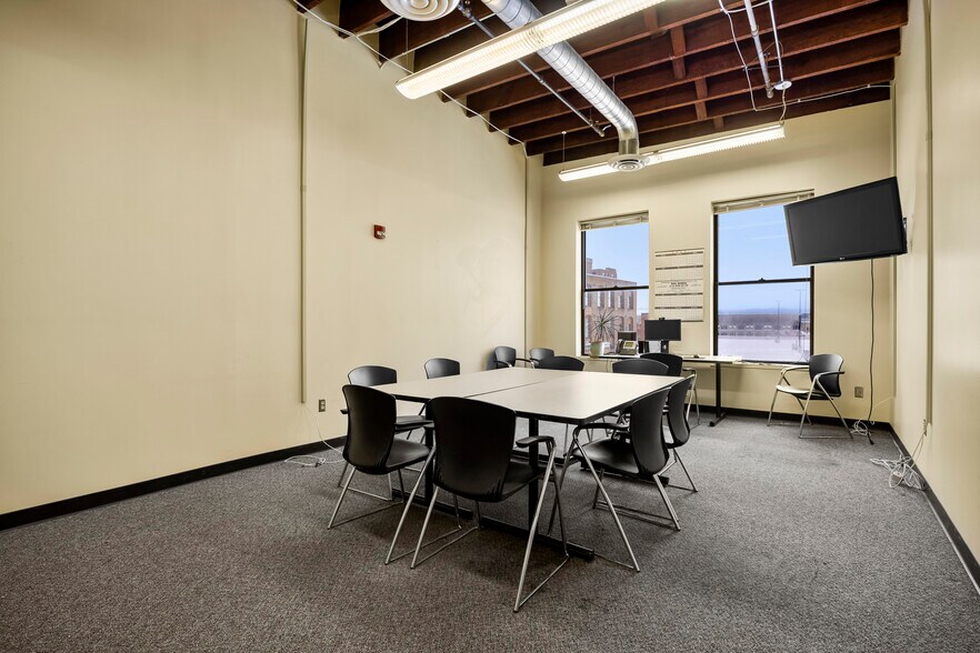 More Photos Of 60 S Pearl St, Albany Office For Sale