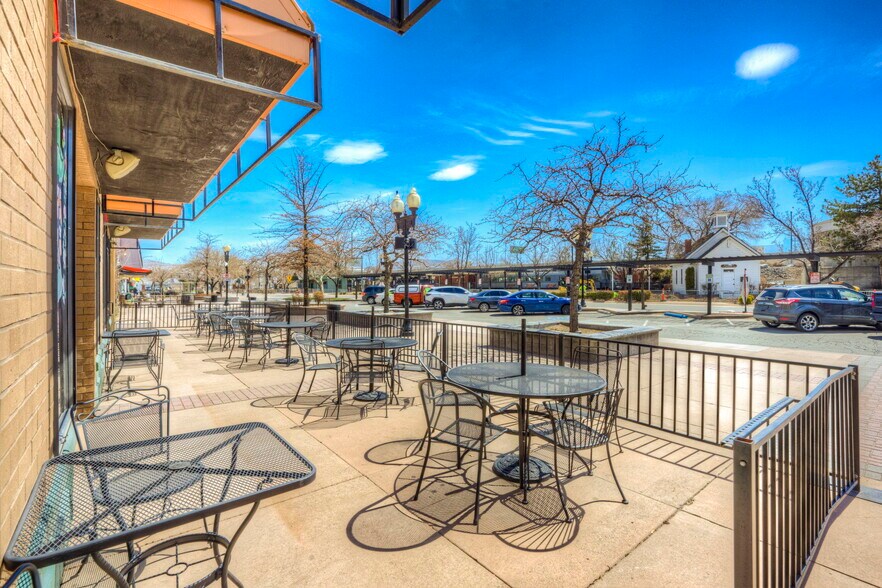 More Photos Of 922-926 Victorian Ave, Sparks General Retail For Sale