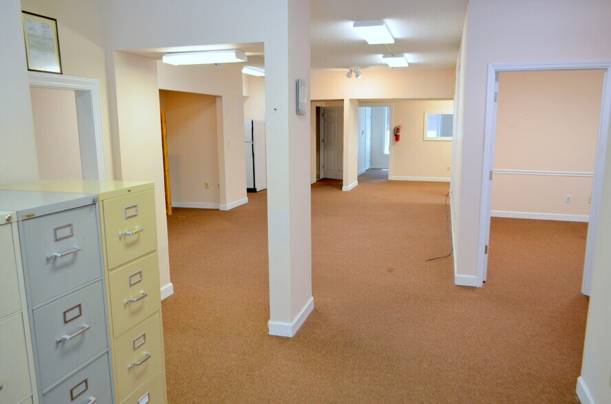 More Photos Of 348 New Byhalia Rd, Collierville Medical For Lease