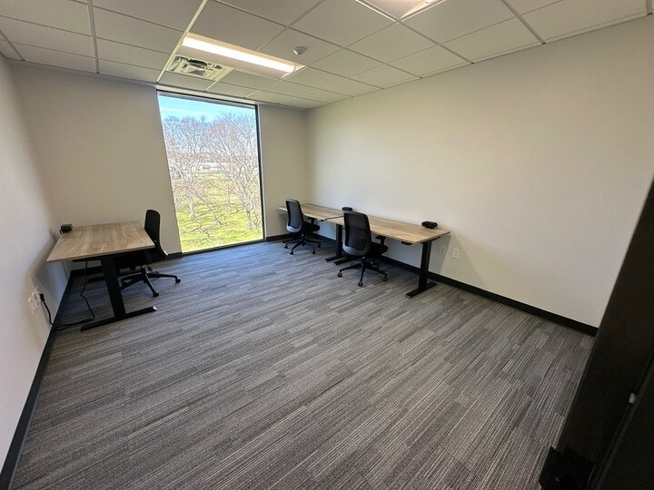 More Photos Of 515 Rivergate Pky, Goodlettsville Office For Lease