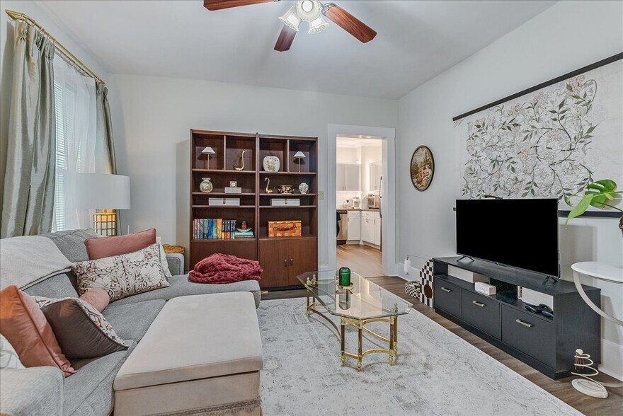 More Photos Of 125 Washington St, Morristown Apartments For Sale