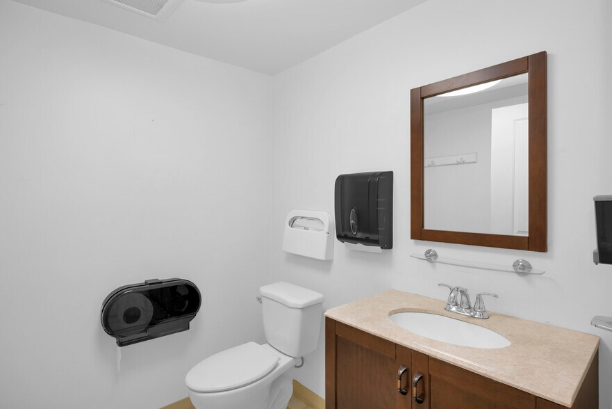 More Photos Of 1101 W Florence Ave, Los Angeles Religious Facility For Sale