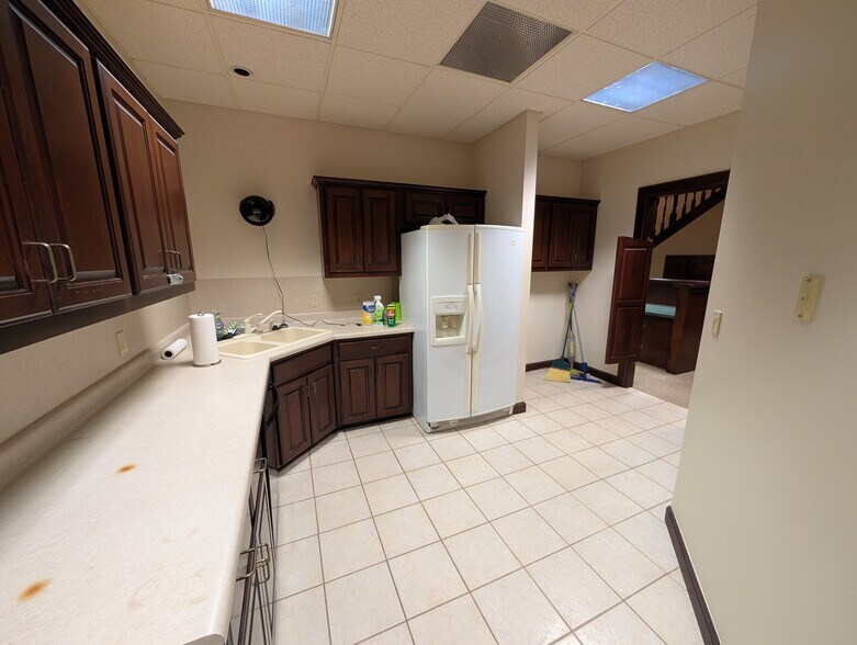 More Photos Of 6016-6020 NW 120th Ct, Oklahoma City Coworking Space