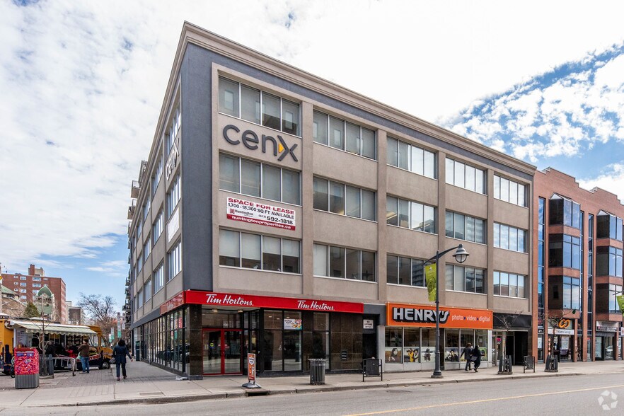 More Photos Of 396 Cooper St, Ottawa Office For Lease
