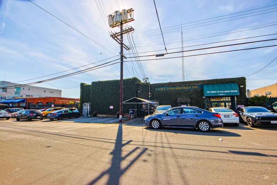 More Photos Of , Los Angeles Unknown For Sale