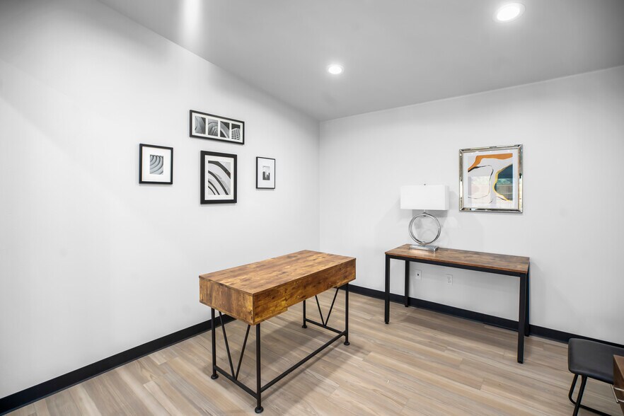 More Photos Of 2001 Tulane Dr, Lufkin Medical For Sale