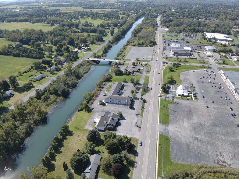 More Photos Of 1978 Route 5 & 20, Waterloo Township Restaurant For Lease