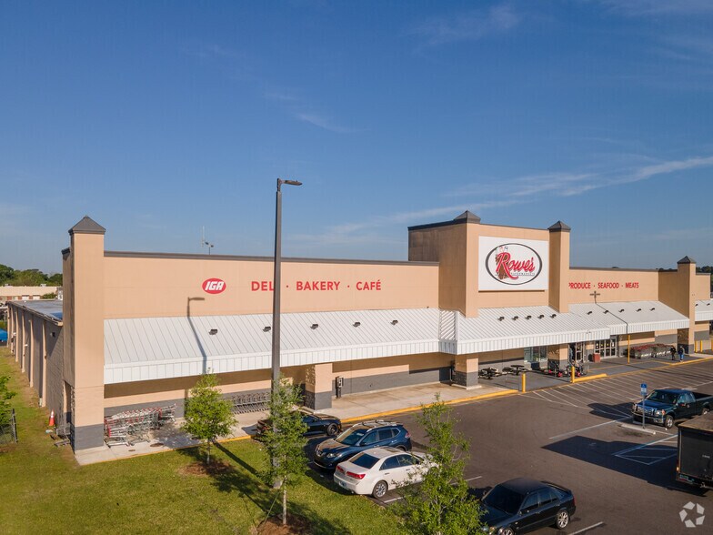 More Photos Of 1020 Edgewood Ave N, Jacksonville Unknown For Lease