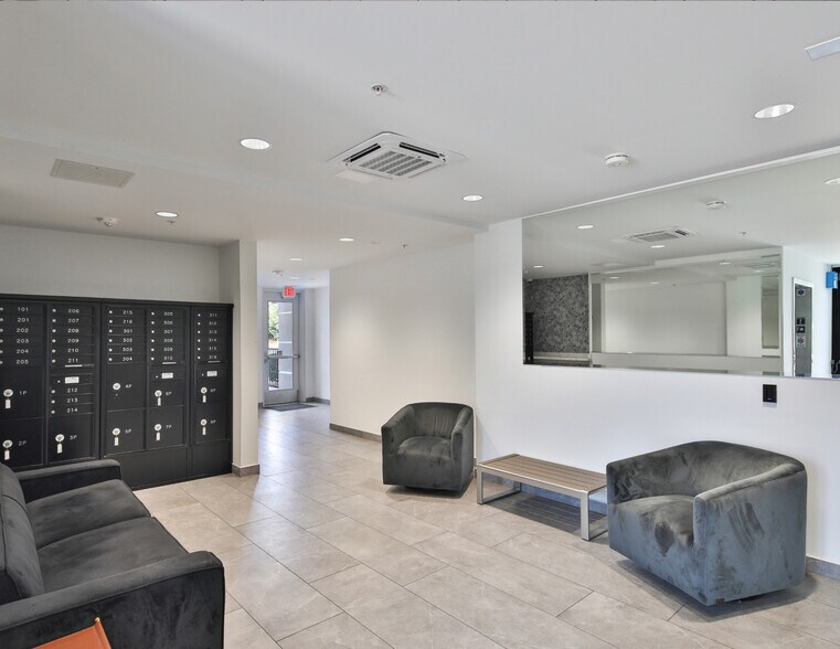 More Photos Of 1300 W Mission Blvd, Pomona Apartments For Sale