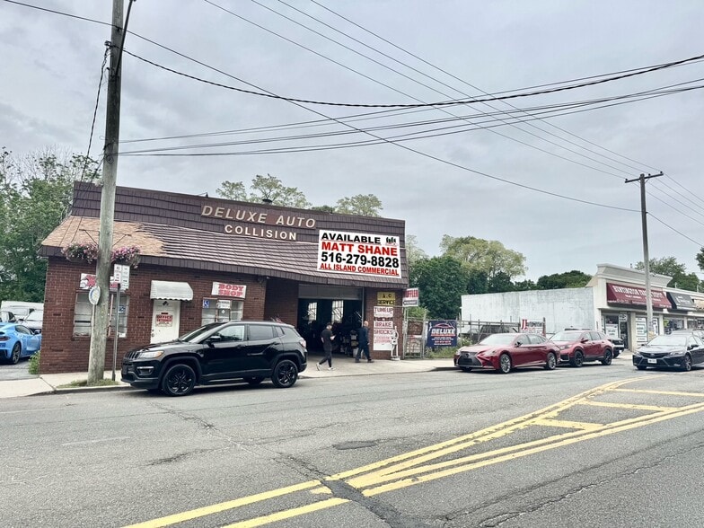 More Photos Of 1959 New York Ave, Huntington Station Auto Repair For Sale