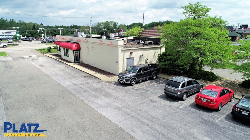 More Photos Of 4837 Mahoning Ave, Youngstown Restaurant For Lease