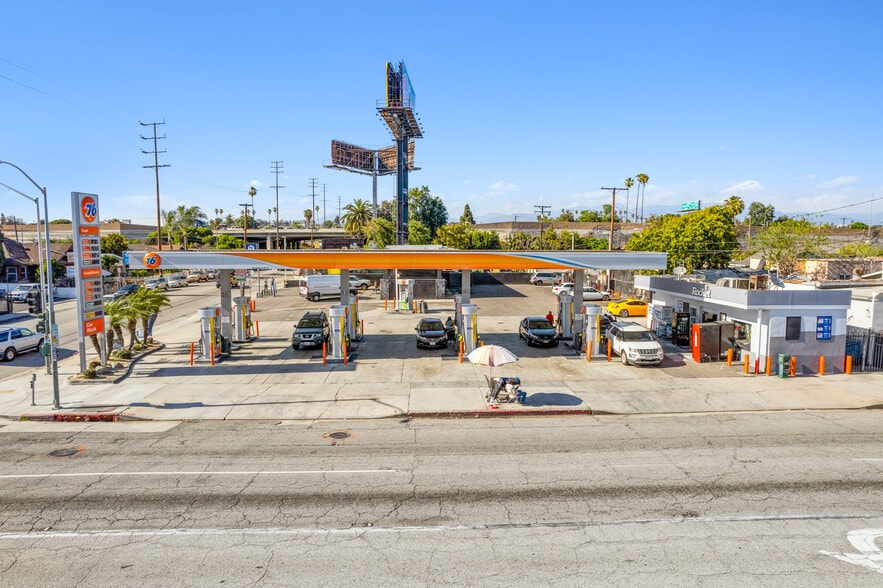 More Photos Of 3915 E Olympic Blvd, Los Angeles Service Station For Sale