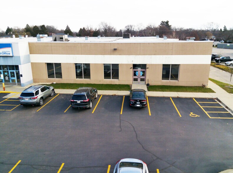 More Photos Of 1818 Milton Ave, Janesville Freestanding For Lease