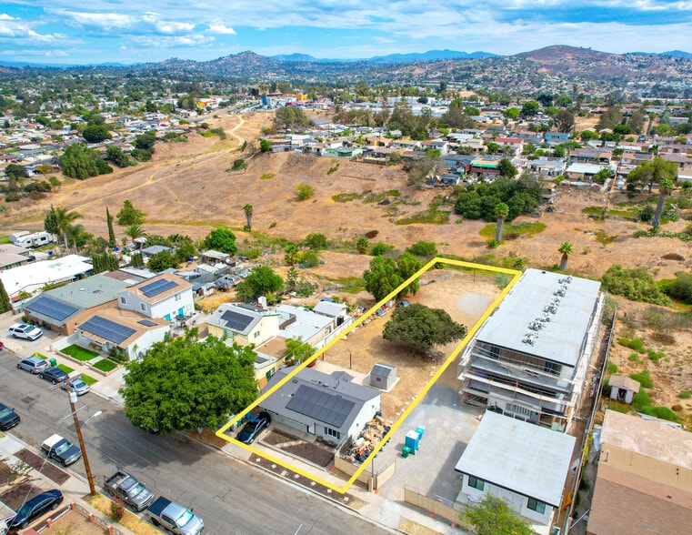 More Photos Of 827 Jacumba St, San Diego Land For Sale