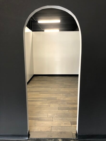 More Photos Of 1250-1254 W 127th St, Calumet Park Storefront Retail Office For Lease