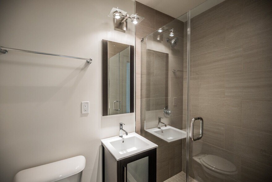 More Photos Of 4042 Chestnut St, Philadelphia Apartments For Sale