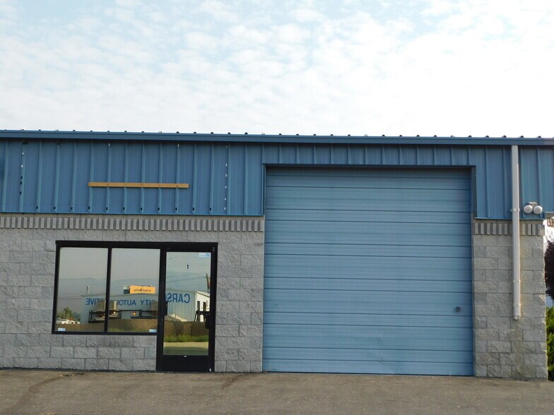 More Photos Of 3350 Centennial Park Dr, Carson City Warehouse For Sale