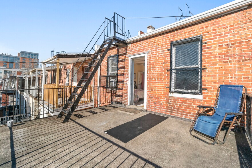 More Photos Of 211 E 33rd St, Baltimore Multifamily For Sale