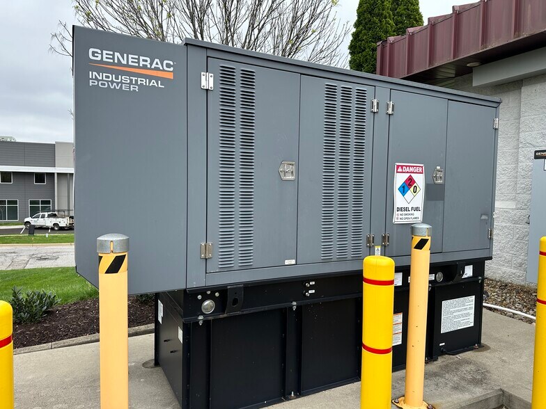 More Photos Of 2700 Constant Comment Pl, Louisville Office For Sale