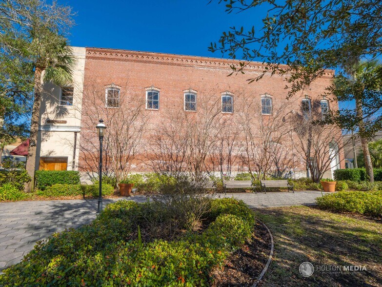 More Photos Of 1418 Newcastle St, Brunswick Storefront For Sale