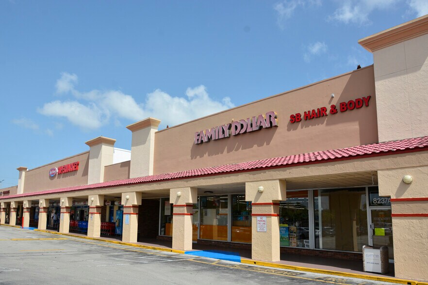 More Photos Of 8255 Sunset Strip, Sunrise Unknown For Lease