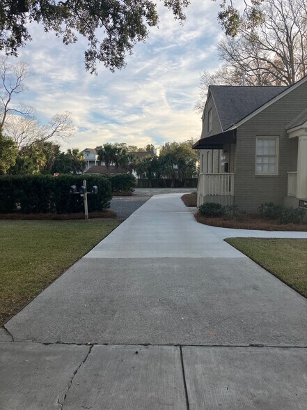 More Photos Of 513 Savannah Hwy, Charleston Medical For Lease