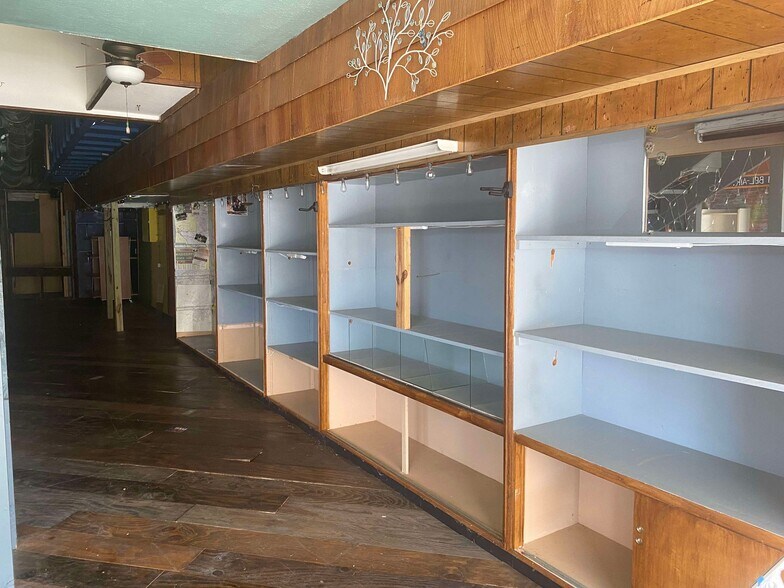 More Photos Of 119 W Houston St, Linden Freestanding For Sale