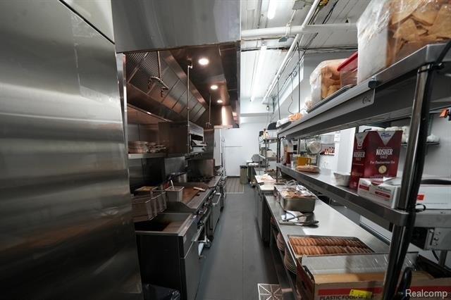 More Photos Of 202 Butler St, Saugatuck Restaurant For Sale