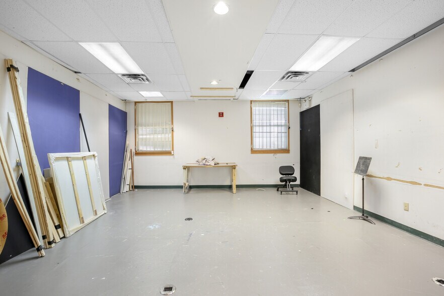 More Photos Of 1118 E Columbia Ave, Philadelphia Office For Lease